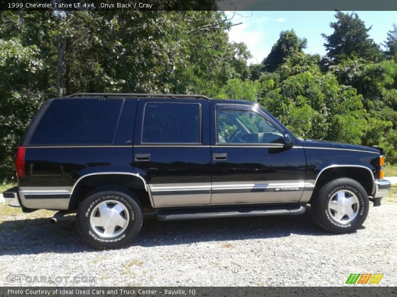 Onyx Black / Gray 1999 Chevrolet Tahoe LT 4x4