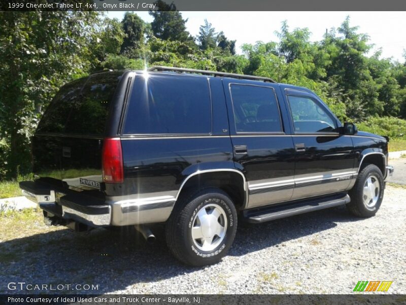 Onyx Black / Gray 1999 Chevrolet Tahoe LT 4x4