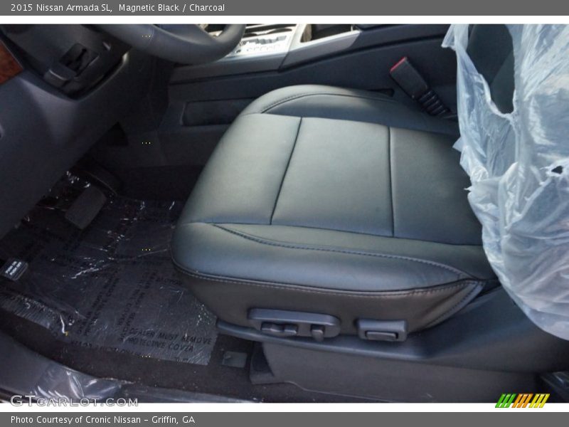 Magnetic Black / Charcoal 2015 Nissan Armada SL
