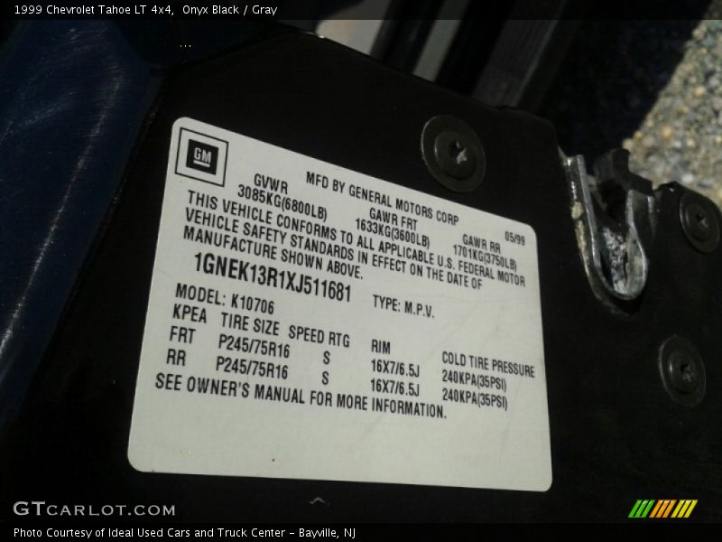 Onyx Black / Gray 1999 Chevrolet Tahoe LT 4x4