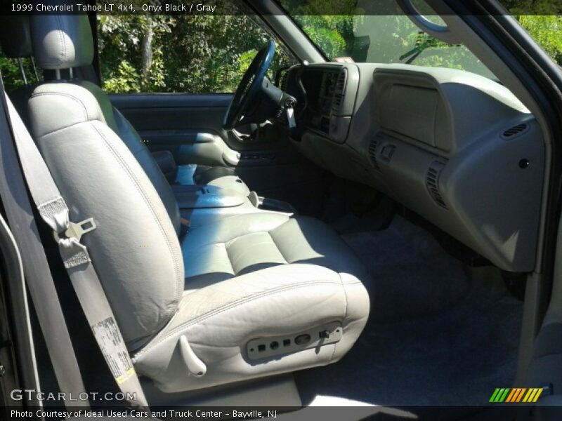 Onyx Black / Gray 1999 Chevrolet Tahoe LT 4x4