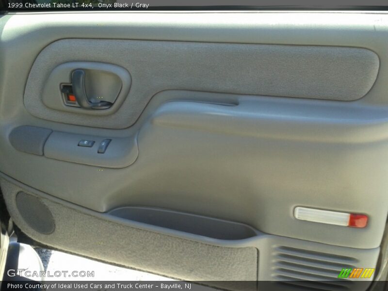 Onyx Black / Gray 1999 Chevrolet Tahoe LT 4x4
