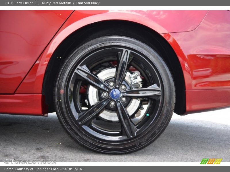  2016 Fusion SE Wheel
