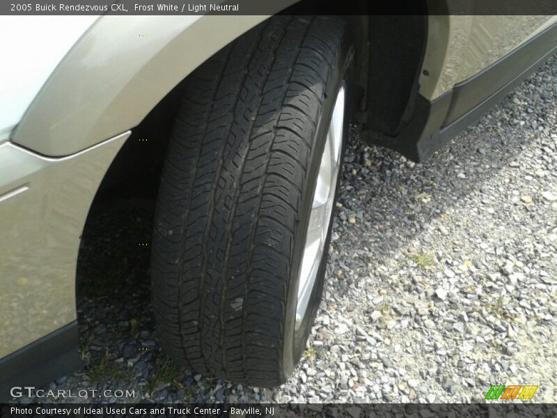 Frost White / Light Neutral 2005 Buick Rendezvous CXL