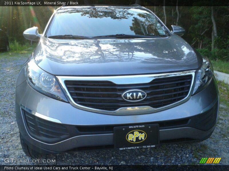 Mineral Silver / Black 2011 Kia Sportage LX