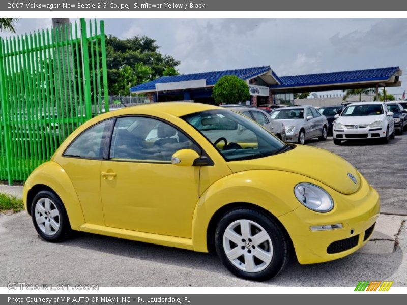 Sunflower Yellow / Black 2007 Volkswagen New Beetle 2.5 Coupe
