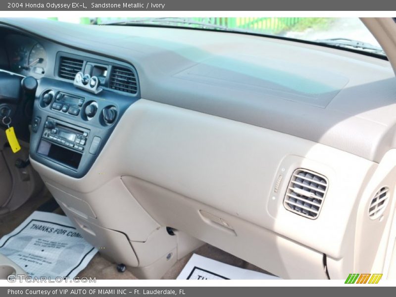 Sandstone Metallic / Ivory 2004 Honda Odyssey EX-L