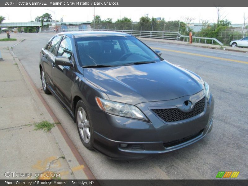 Magnetic Gray Metallic / Dark Charcoal 2007 Toyota Camry SE