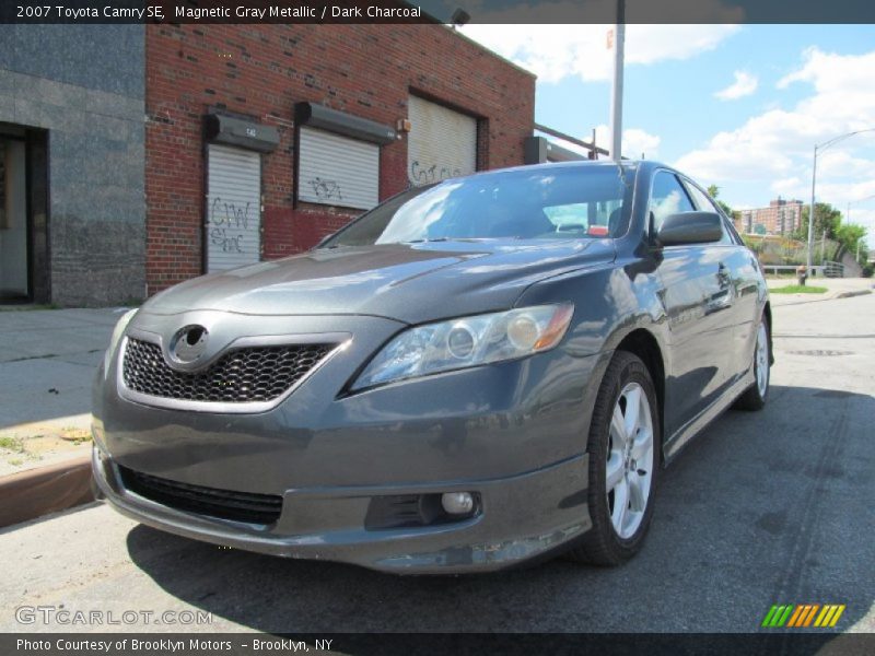 Magnetic Gray Metallic / Dark Charcoal 2007 Toyota Camry SE