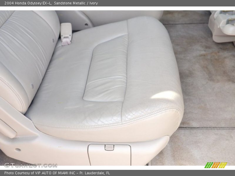 Sandstone Metallic / Ivory 2004 Honda Odyssey EX-L