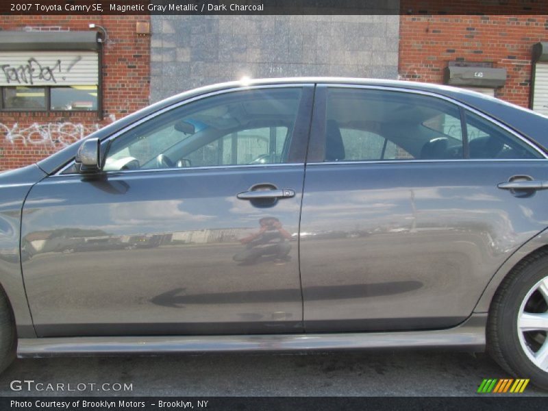 Magnetic Gray Metallic / Dark Charcoal 2007 Toyota Camry SE