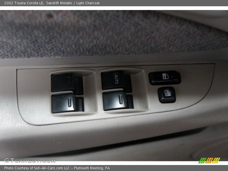 Sandrift Metallic / Light Charcoal 2002 Toyota Corolla LE