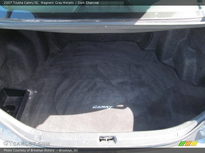 Magnetic Gray Metallic / Dark Charcoal 2007 Toyota Camry SE
