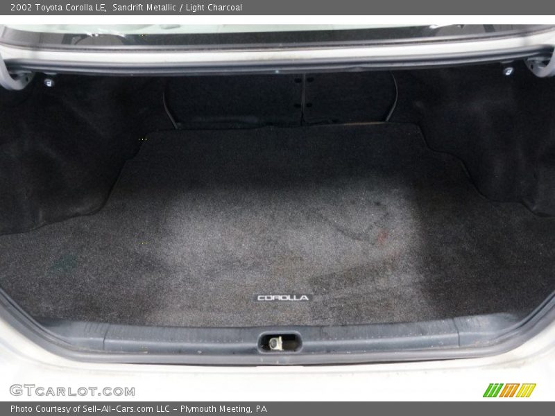 Sandrift Metallic / Light Charcoal 2002 Toyota Corolla LE