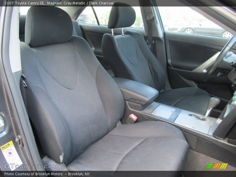 Magnetic Gray Metallic / Dark Charcoal 2007 Toyota Camry SE