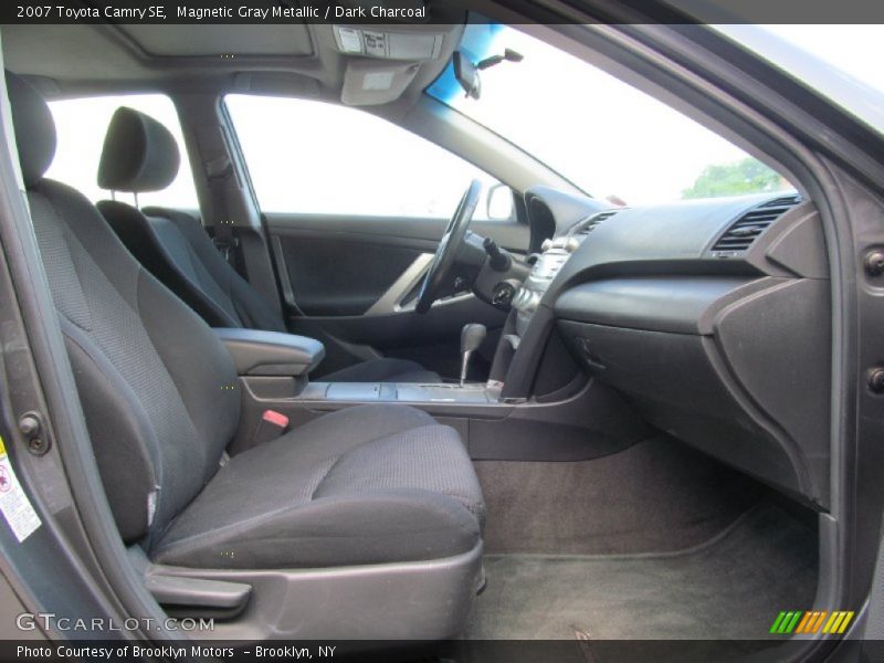 Magnetic Gray Metallic / Dark Charcoal 2007 Toyota Camry SE
