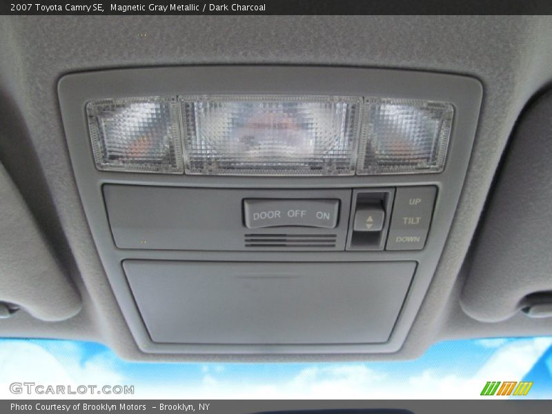 Magnetic Gray Metallic / Dark Charcoal 2007 Toyota Camry SE