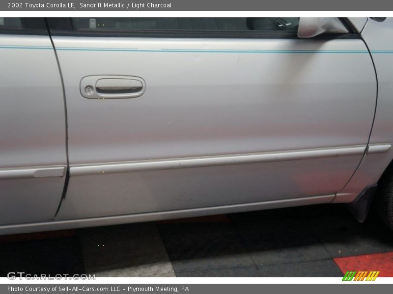 Sandrift Metallic / Light Charcoal 2002 Toyota Corolla LE