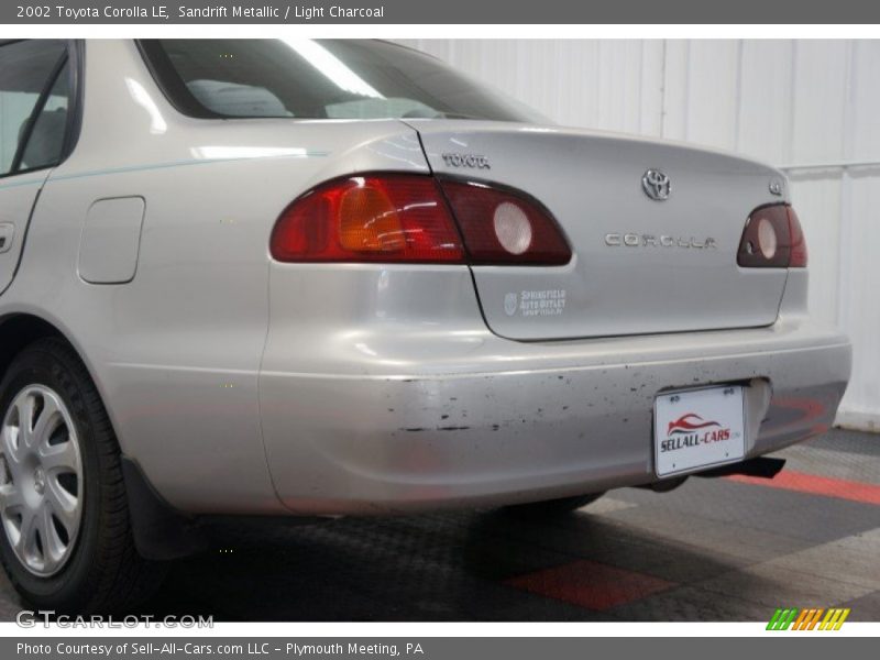 Sandrift Metallic / Light Charcoal 2002 Toyota Corolla LE