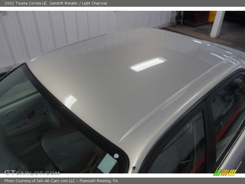 Sandrift Metallic / Light Charcoal 2002 Toyota Corolla LE