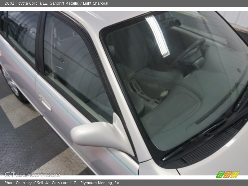 Sandrift Metallic / Light Charcoal 2002 Toyota Corolla LE