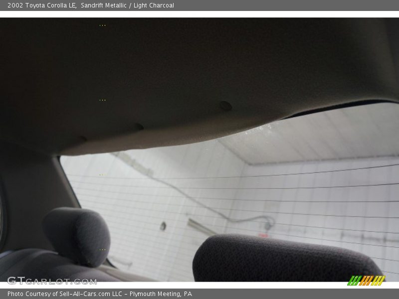 Sandrift Metallic / Light Charcoal 2002 Toyota Corolla LE