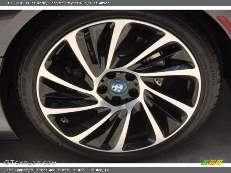  2015 i8 Giga World Wheel