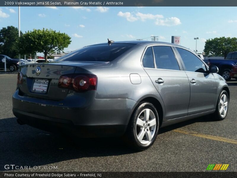 Platinum Gray Metallic / Anthracite 2009 Volkswagen Jetta SE Sedan