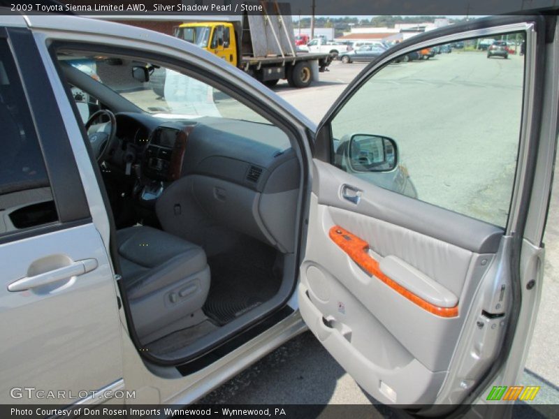Silver Shadow Pearl / Stone 2009 Toyota Sienna Limited AWD