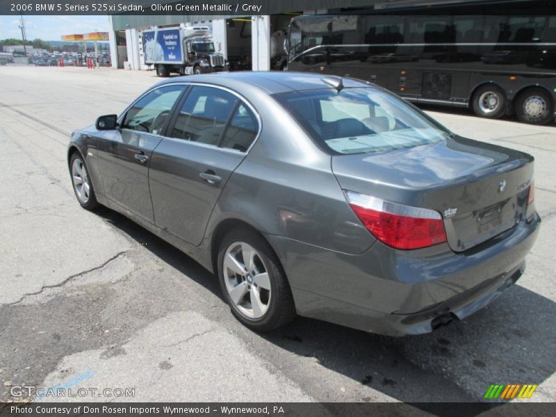 Olivin Green Metallic / Grey 2006 BMW 5 Series 525xi Sedan