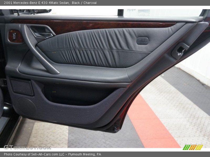 Door Panel of 2001 E 430 4Matic Sedan