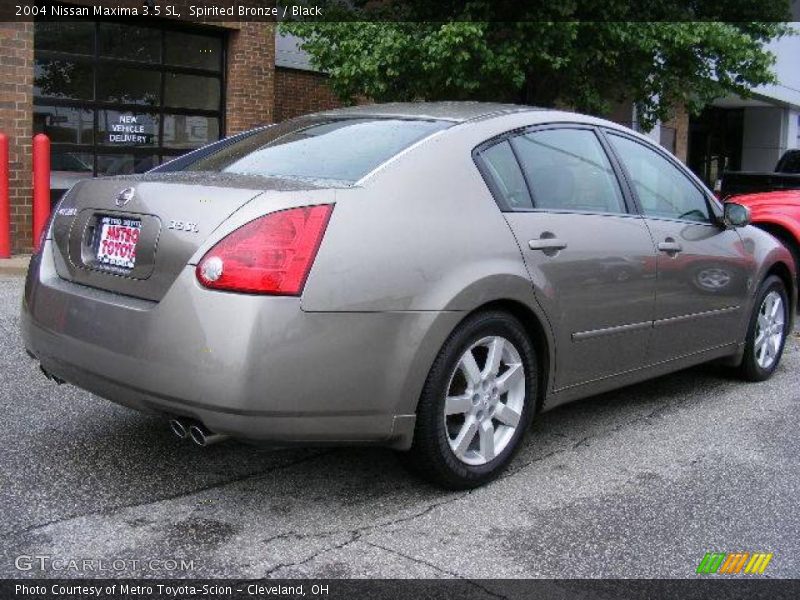 Spirited Bronze / Black 2004 Nissan Maxima 3.5 SL