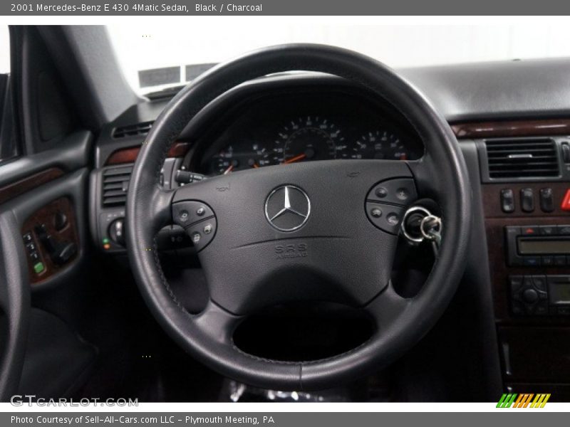  2001 E 430 4Matic Sedan Steering Wheel
