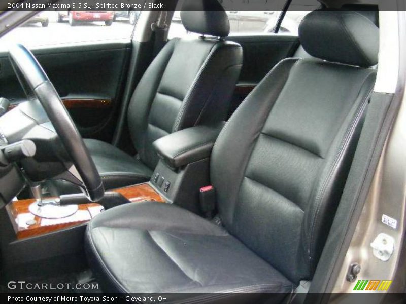 Spirited Bronze / Black 2004 Nissan Maxima 3.5 SL