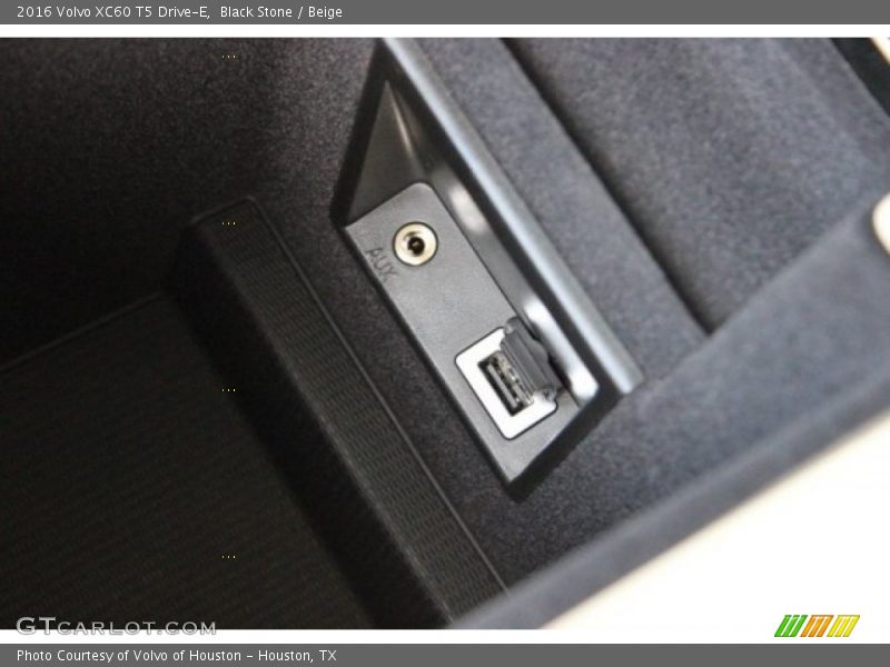 Black Stone / Beige 2016 Volvo XC60 T5 Drive-E
