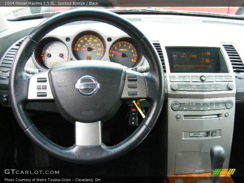 Spirited Bronze / Black 2004 Nissan Maxima 3.5 SL