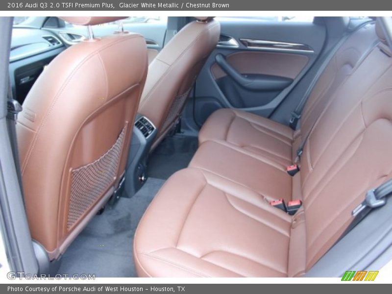 Rear Seat of 2016 Q3 2.0 TSFI Premium Plus