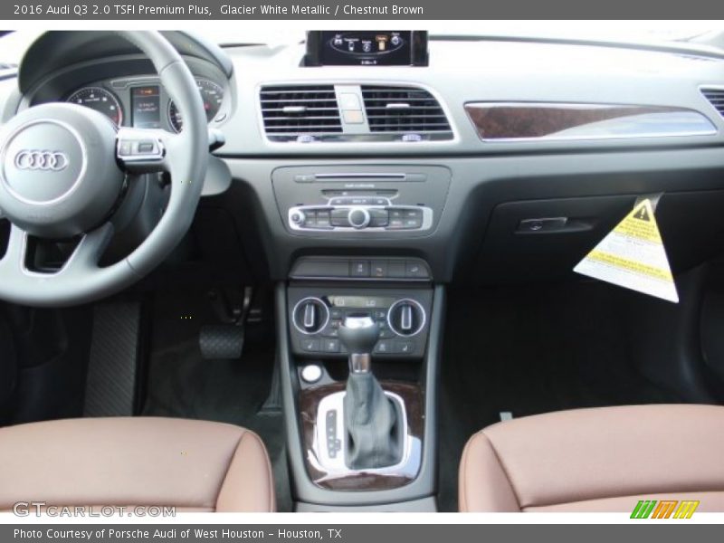 Glacier White Metallic / Chestnut Brown 2016 Audi Q3 2.0 TSFI Premium Plus