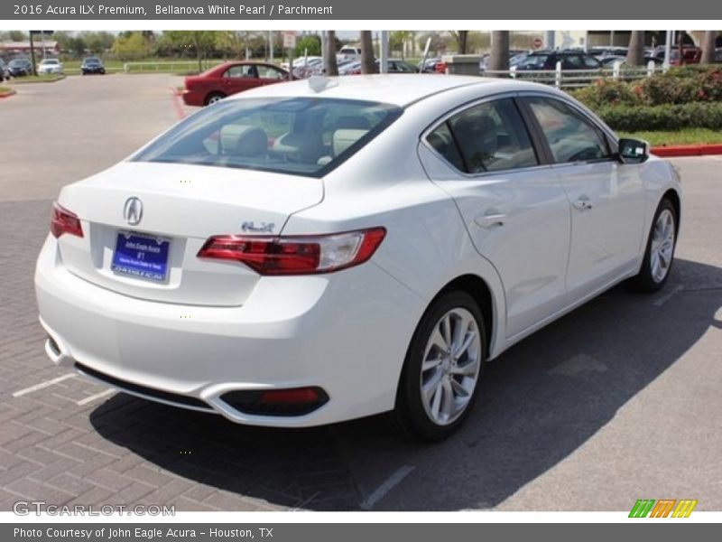 Bellanova White Pearl / Parchment 2016 Acura ILX Premium