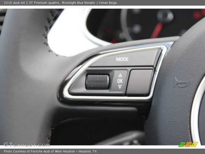 Controls of 2016 A4 2.0T Premium quattro