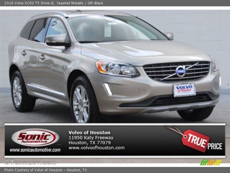 Seashell Metallic / Off-Black 2016 Volvo XC60 T5 Drive-E