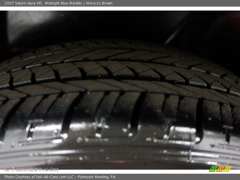 Midnight Blue Metallic / Morocco Brown 2007 Saturn Aura XR