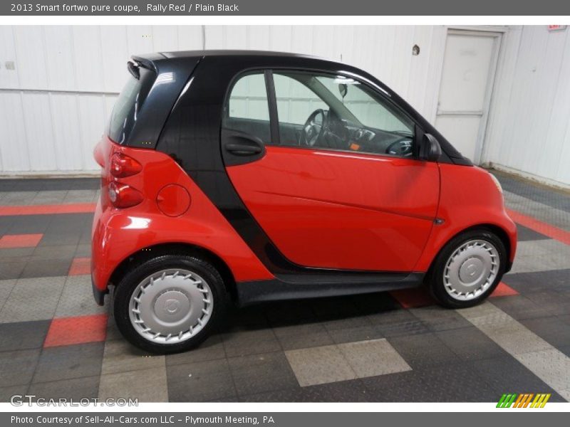 Rally Red / Plain Black 2013 Smart fortwo pure coupe
