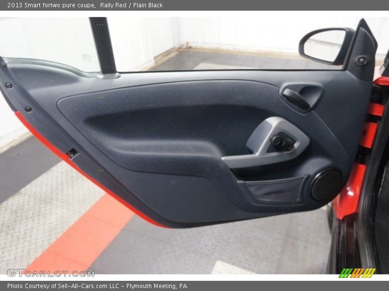 Rally Red / Plain Black 2013 Smart fortwo pure coupe