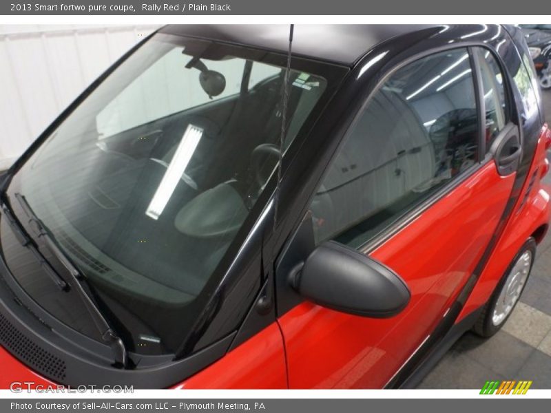 Rally Red / Plain Black 2013 Smart fortwo pure coupe