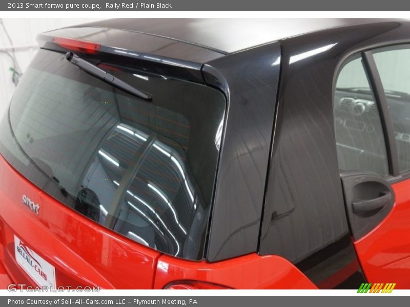 Rally Red / Plain Black 2013 Smart fortwo pure coupe