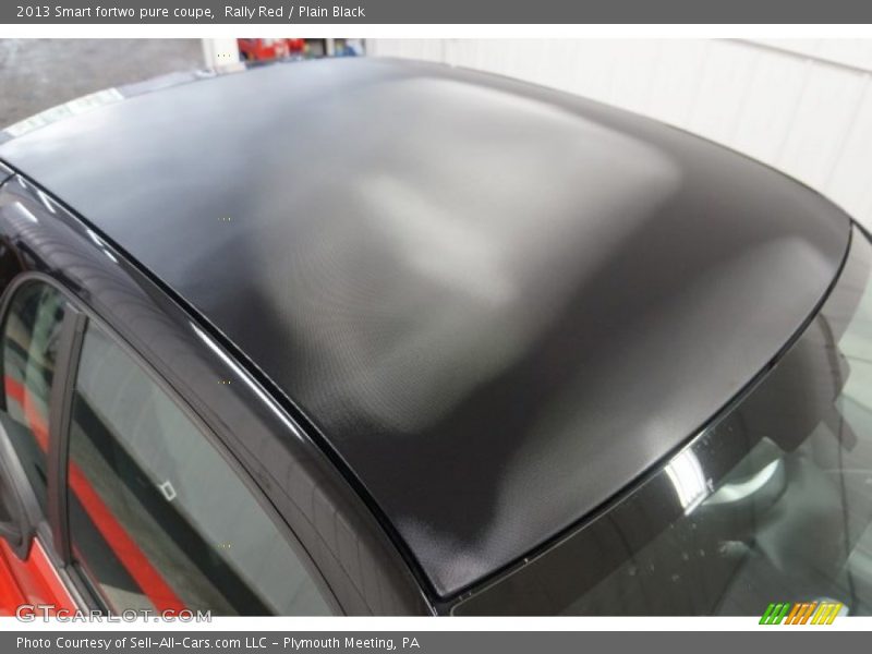 Rally Red / Plain Black 2013 Smart fortwo pure coupe