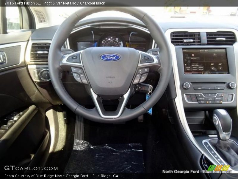 Ingot Silver Metallic / Charcoal Black 2016 Ford Fusion SE