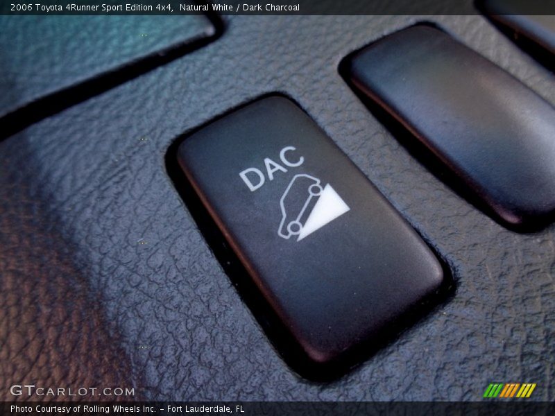 Natural White / Dark Charcoal 2006 Toyota 4Runner Sport Edition 4x4