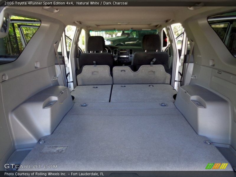 Natural White / Dark Charcoal 2006 Toyota 4Runner Sport Edition 4x4